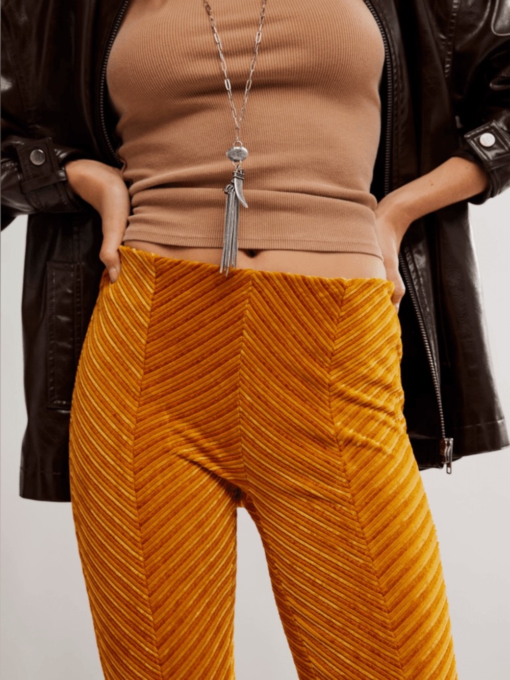 Free People Penny Pull On Velvet Flared Pants Size XS Bronzer Gold Retro Boho - Picture 5 of 15
